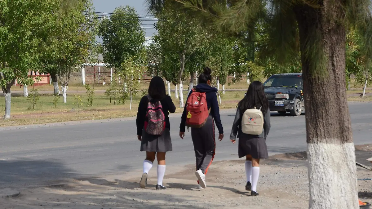 Imjuve implementa programas para combate a ciberbullying entre jóvenes. Foto César Ortiz